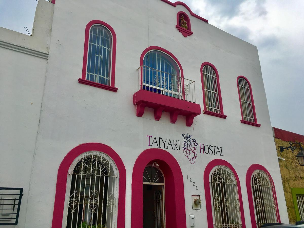 Taiyari Hostal Monterrey Bagian luar foto