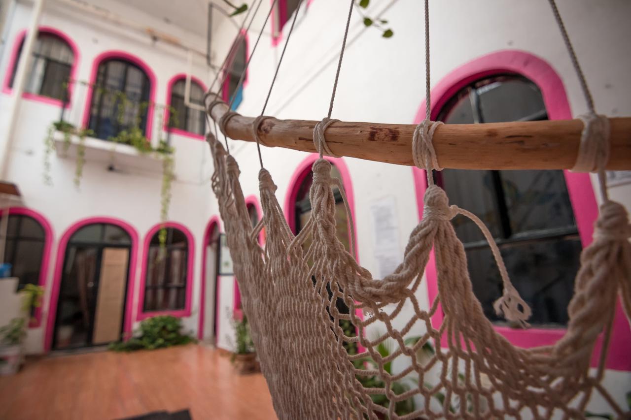 Taiyari Hostal Monterrey Bagian luar foto